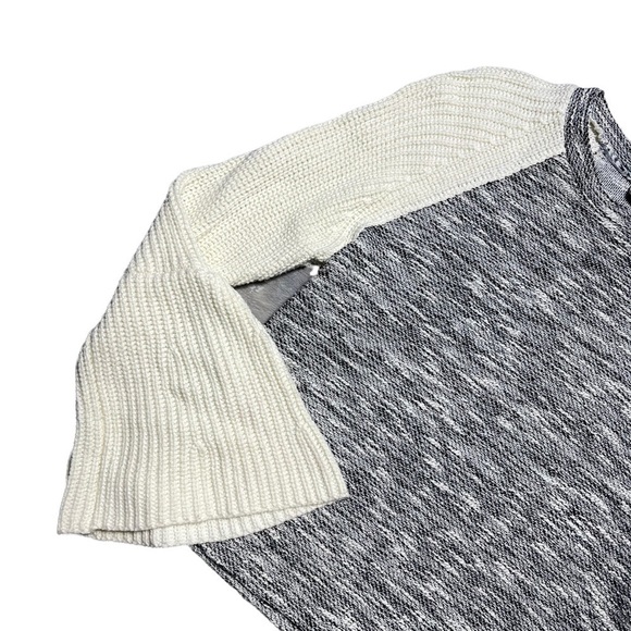 Anthropologie Gray and Ivory Dolan Knit Bell Sleeve Sweater XS - Picture 7 of 9